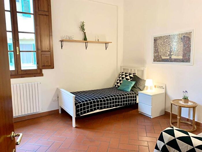 Appartamento trilocale in affitto in Via Sant'Antonino, Santa Maria Novella, Firenze