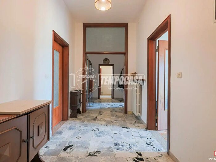 Appartamento con 5 locali in vendita in Via Cesare Lenzarini, Valsamoggia