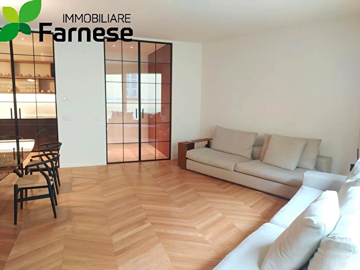 Appartamento trilocale in vendita in Piacenza EmiliaRomagna, Piacenza