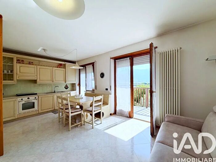 Appartamento trilocale in vendita in Via Santino Solari, Villa Lagarina