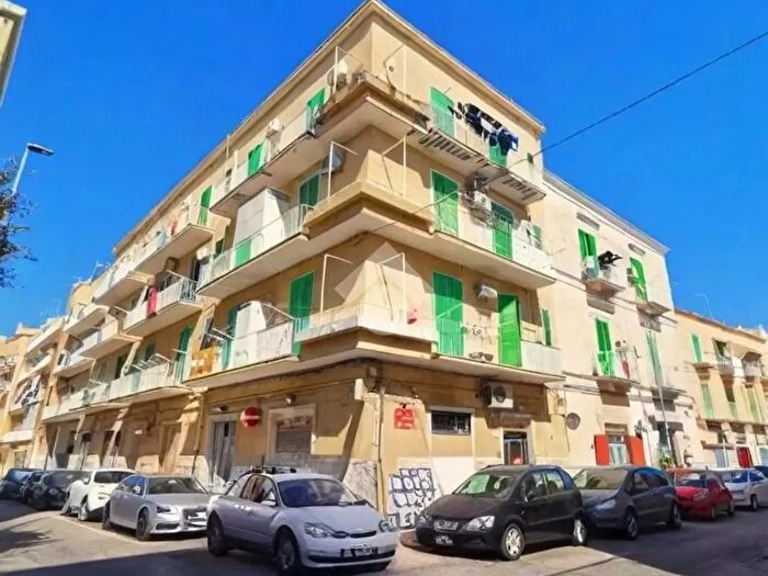 Appartamento bilocale in vendita in Via d'Azeglio, Molfetta