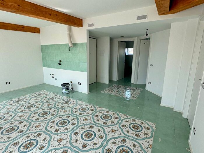 Casa trilocale in affitto in Via Ennio, Martini Insubria, Milano