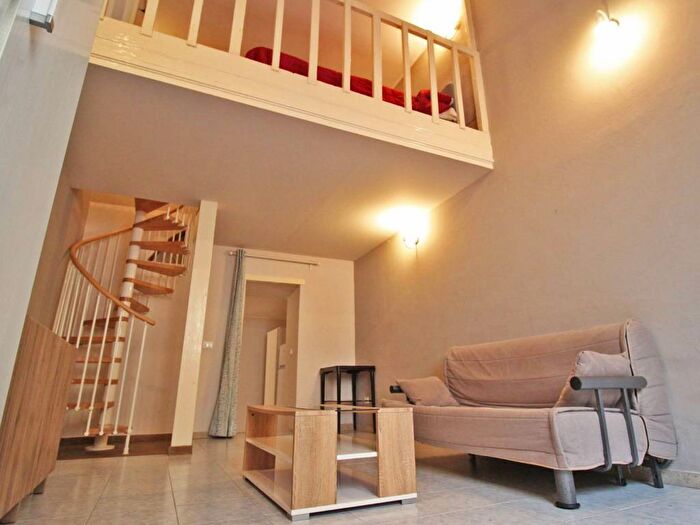 Appartamento bilocale in affitto in Via Butera, Kalsa, Palermo