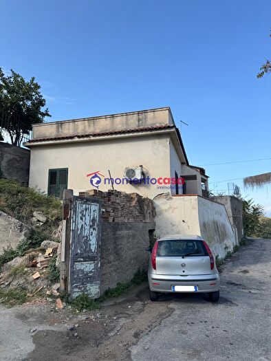 Casa bilocale in vendita in Via SantAnntonino, Reggio Calabria