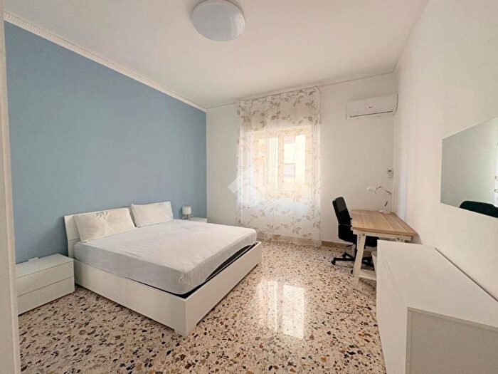 Appartamento quadrilocale in affitto in Via Mendola, Oreto Perez, Palermo
