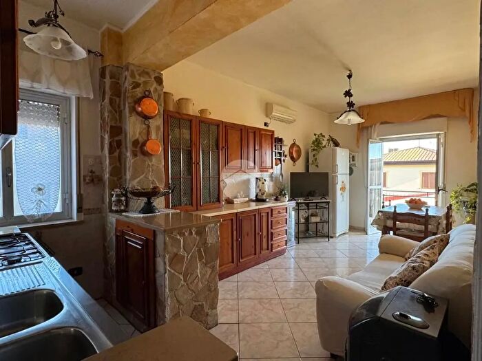 Appartamento quadrilocale in vendita in Via Stromboli, CoriglianoRossano