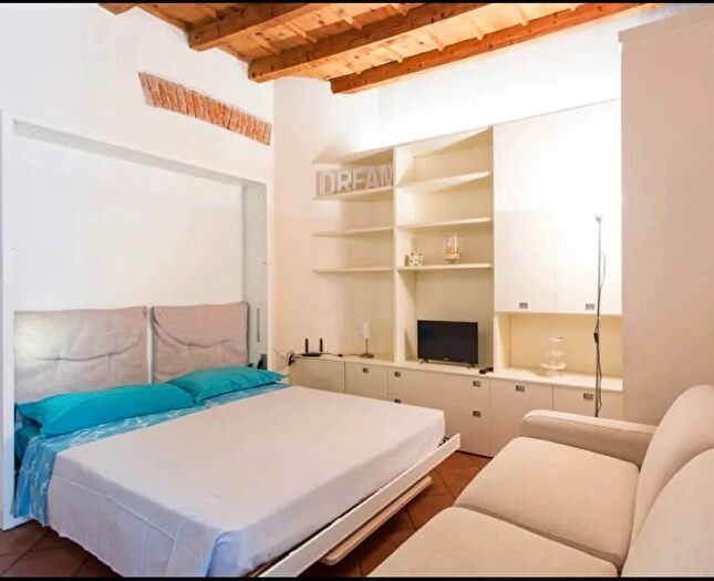 Appartamento monolocale in affitto in Corso San Gottardo, Milano