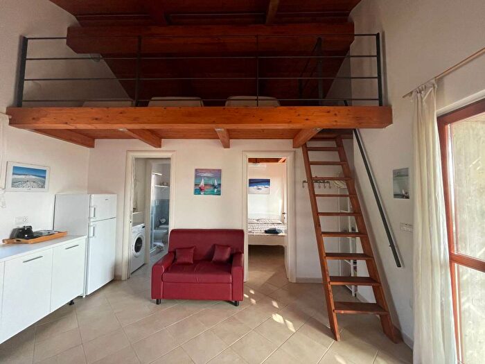 Casa trilocale in affitto in Strada Vicinale Lampianu, Palmadula Argentiera, Sassari