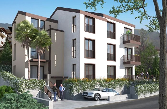 Appartamento quadrilocale in vendita in Via Brennero Brennerstraße, Laives