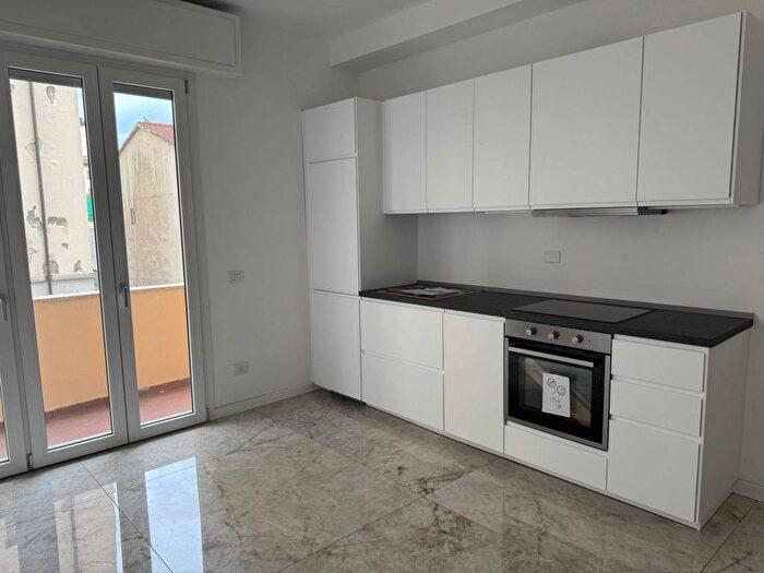 Appartamento trilocale in affitto in Porta al Prato San Jacopino, Firenze