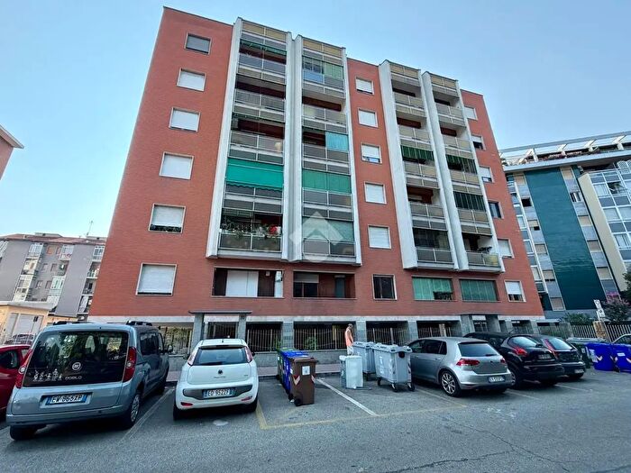 Appartamento trilocale in vendita in Via Papa Giovanni XXIII, Moncalieri