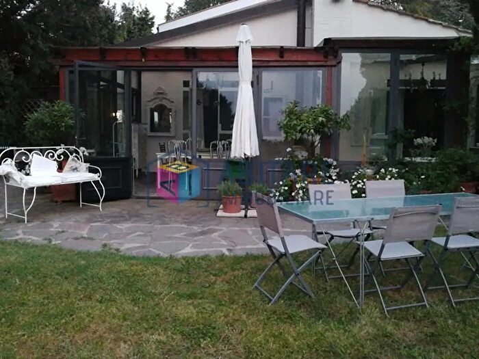 Casa con 5 locali in vendita in Livorno