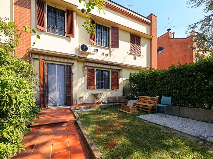 Appartamento trilocale in affitto in Via Andrea Mantegna, Villasanta