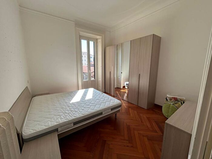 Appartamento bilocale in affitto in Via Spartaco, Montenero, Milano