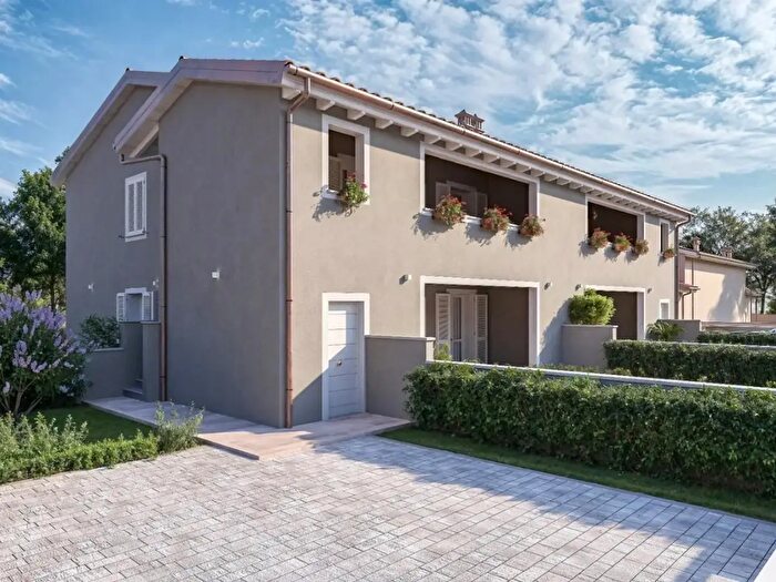 Appartamento con 6 locali in vendita in Ponsacco