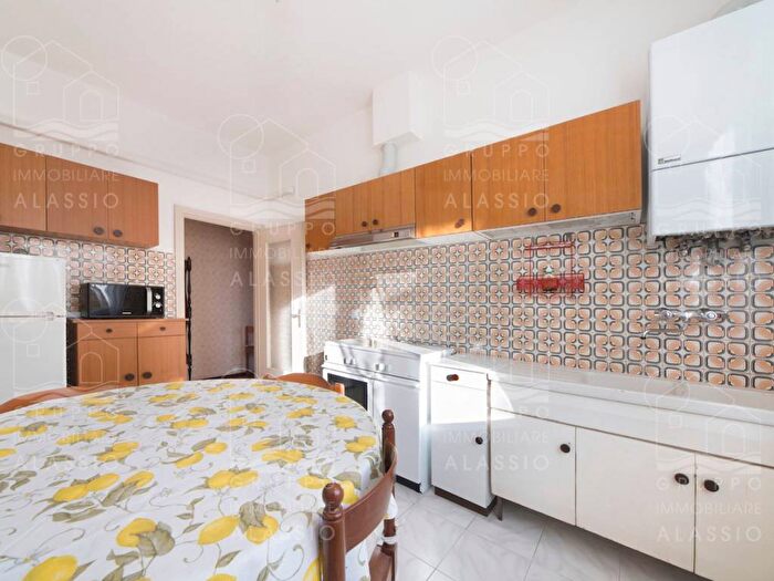 Appartamento bilocale in affitto in Via Antonio Canata, Fenarina Via Neghelli Collina di Ponente, Alassio