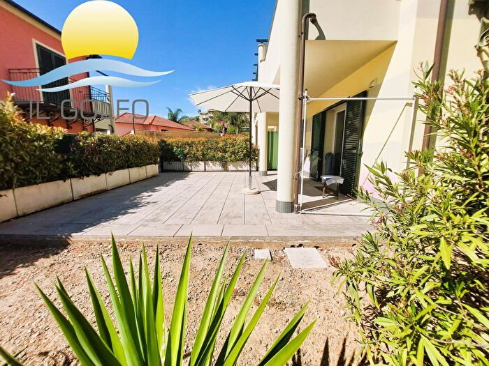 Appartamento trilocale in vendita in Via Pairola, San Bartolomeo Al Mare