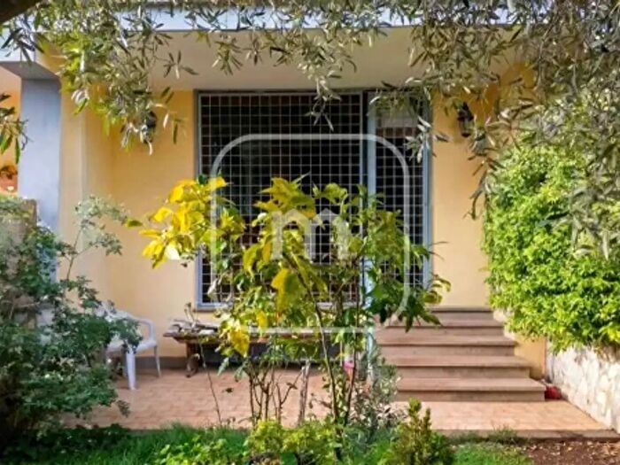 Casa con 5 locali in vendita in Contrada Toce, Cave