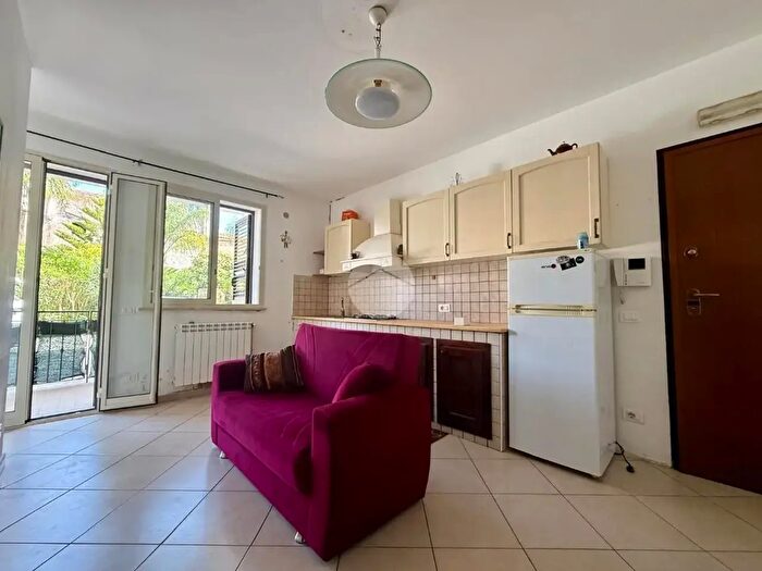 Appartamento bilocale in affitto in Via Lampedusa, Carini