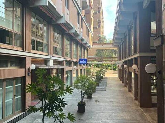 Appartamento bilocale in affitto in Piazza De Angeli Ernesto, Frua, Milano