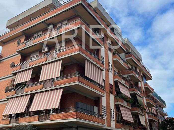 Appartamento trilocale in affitto in Via Capo di Gallo, Ostia Levante, Roma