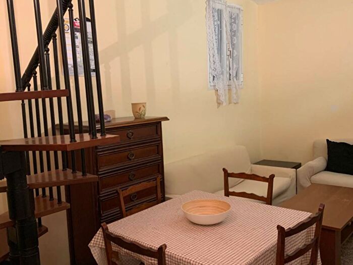 Appartamento quadrilocale in affitto in Molo, Genova