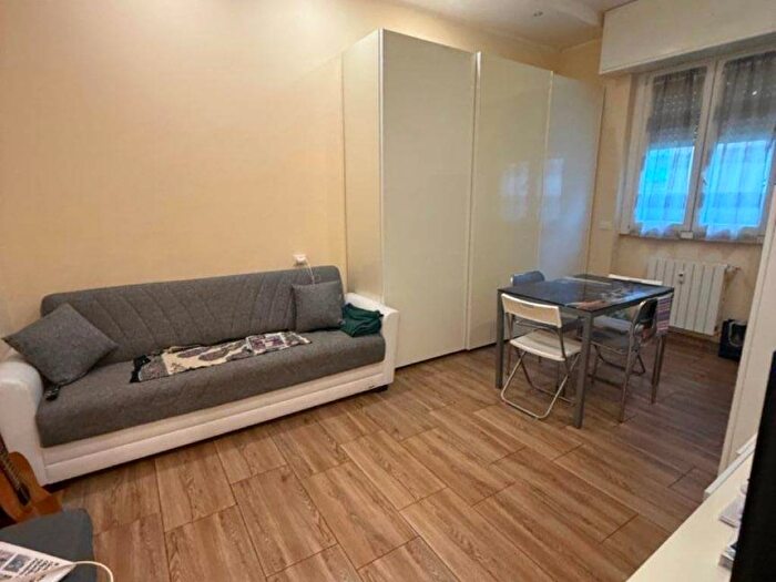 Appartamento bilocale in affitto in Via Privata Metauro, Giambellino, Milano