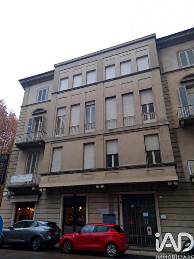 Appartamento trilocale in vendita in Piazza Garibaldi, Alessandria