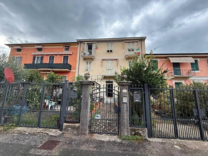 Appartamento con 5 locali in vendita in La Spezia