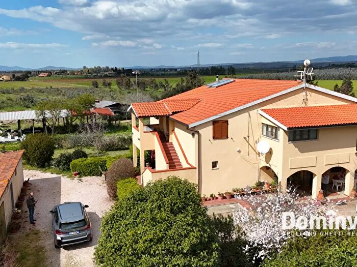 Casa con 8 locali in vendita in Cutignolo, Manciano