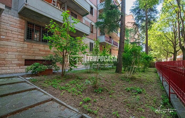 Appartamento quadrilocale in vendita in Via Mascagni, Modena