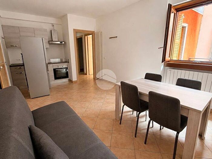 Appartamento bilocale in affitto in Via San Girolamo, Cedegolo