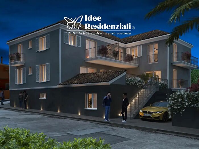 Appartamento trilocale in vendita in Via Divisione Folgore, Palau