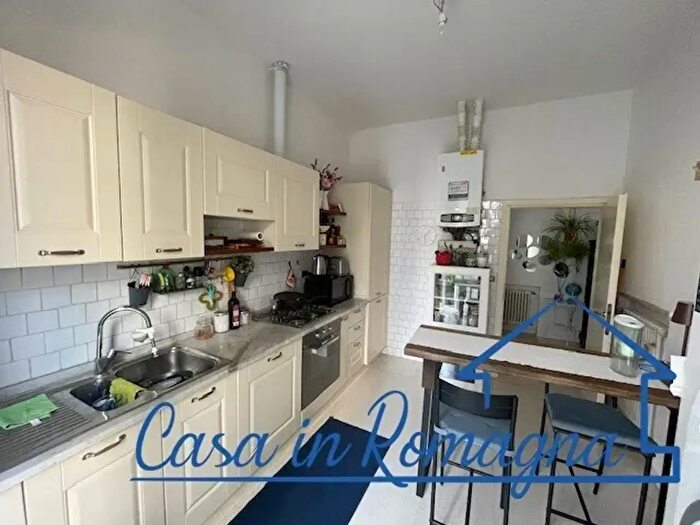 Appartamento trilocale in vendita in Viale Nazario Sauro, Rimini