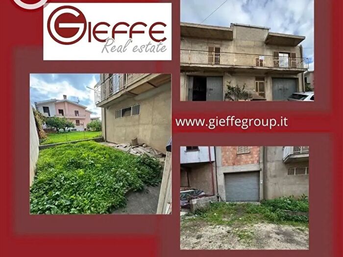 Casa quadrilocale in vendita in Polistena