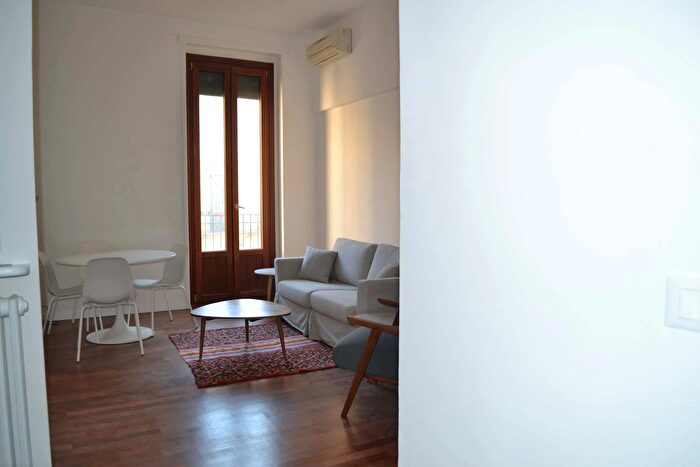 Appartamento monolocale in affitto in Piazza Sempione, Milano