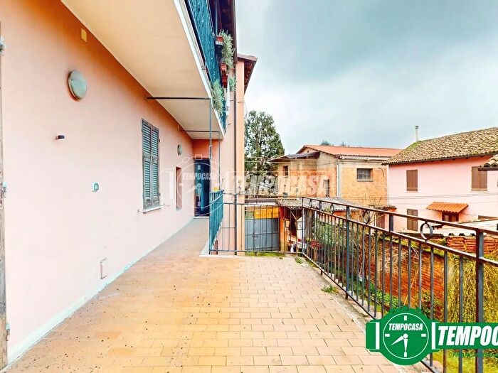 Appartamento trilocale in vendita in Via Roma, Pozzolo Formigaro