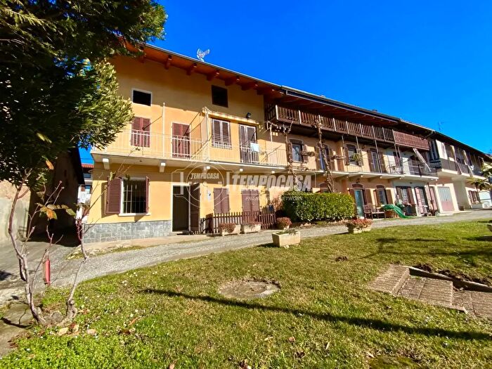 Casa bilocale in vendita in Borgata Baima, San Carlo Canavese