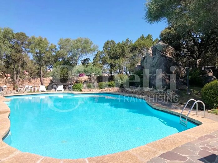 Appartamento bilocale in vendita in Piazza Krizia, Olbia