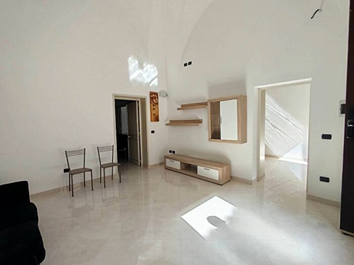 Appartamento bilocale in affitto in Via DAfflitto, Centro, Lizzanello