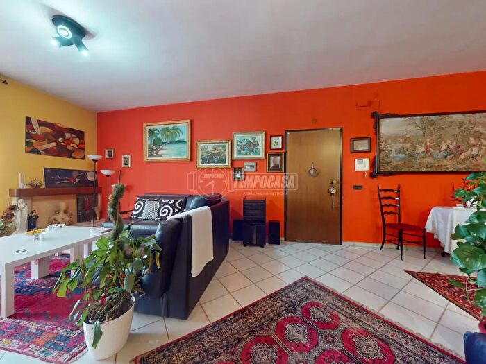 Appartamento con 5 locali in vendita in Via Stazione, Turi