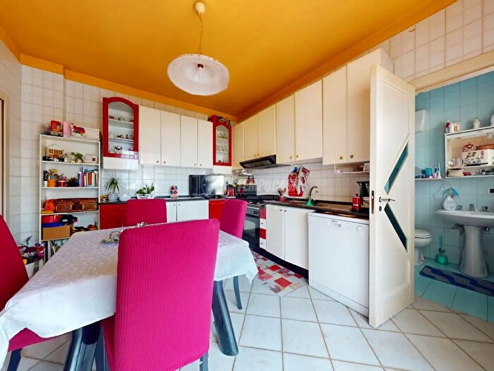 Case in Vendita e in Affitto - 3