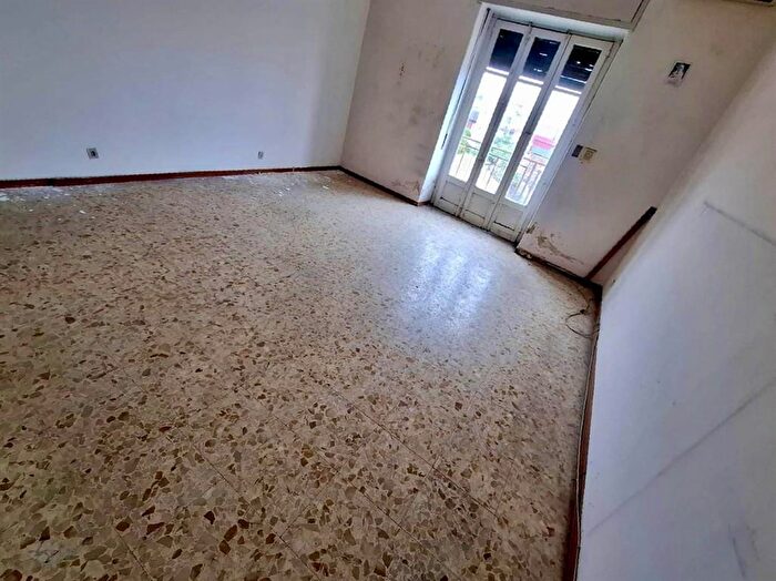 Appartamento trilocale in vendita in Via Colonna, San Gregorio Di Catania