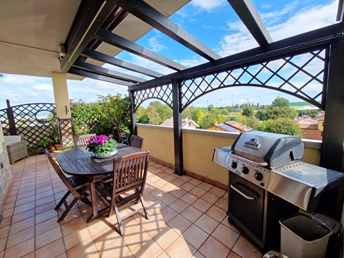 Appartamento con 6 locali in vendita in Via Camillo Aita, Padova