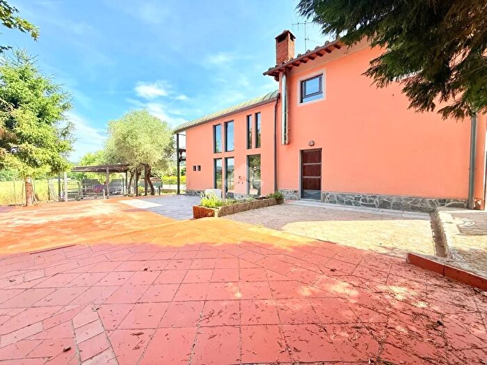 Casa quadrilocale in vendita in Località Brolio Secondo, Castelfranco Piandiscò