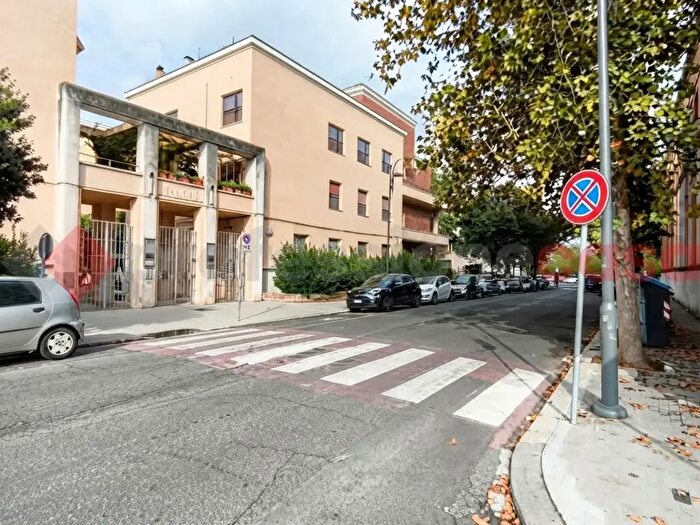 Appartamento monolocale in affitto in Viale Mazzini, Latina