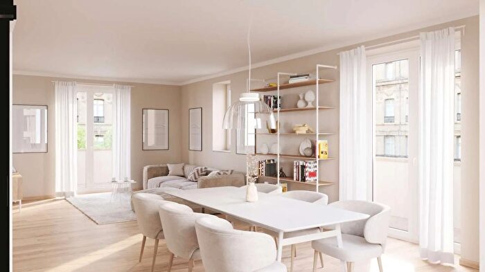 Appartamento trilocale in vendita in Via Achille Grandi, Triuggio