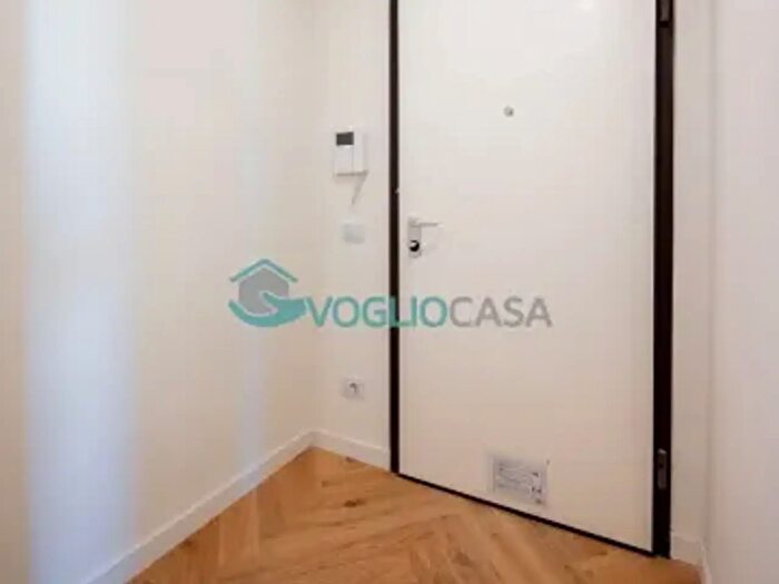 Appartamento bilocale in vendita in Via Lesa, Milano