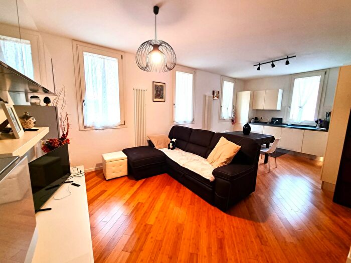 Appartamento bilocale in vendita in Via Castiglione Borgo Tossignano, Borgo Tossignano