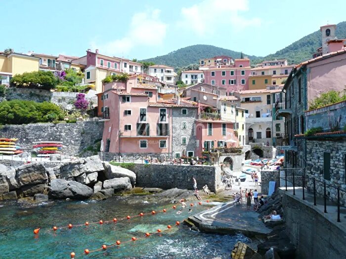 Casa con 5 locali in vendita in Località Fiascherino, Lerici